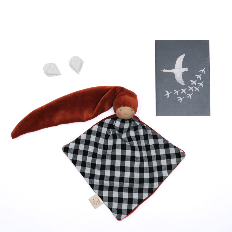 Doudou Waldorf français pour bébé, verso velours terracotta